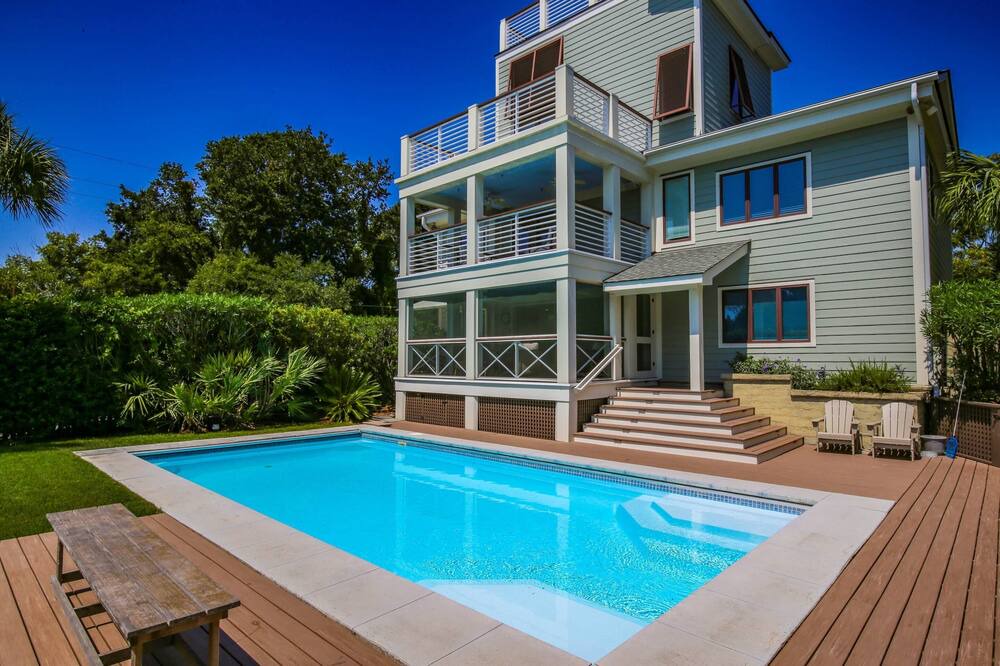Photo of Patio Balcony in Sullivan's Island