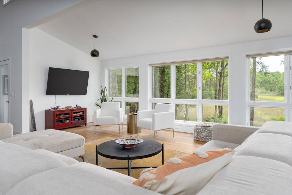 Photo of Livingroom in Ogden