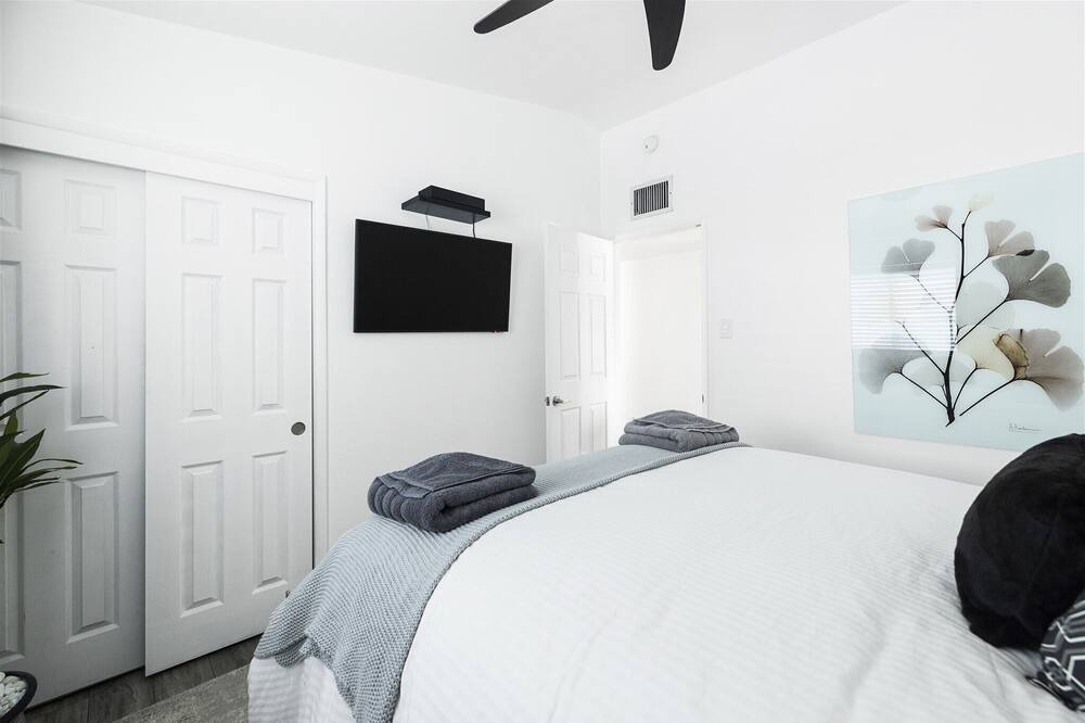 Photo of Bedroom in South Scottsdale