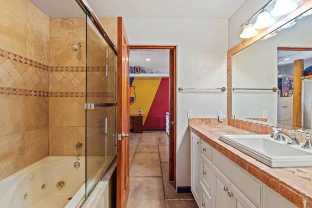 Photo of Bathroom in Tucson