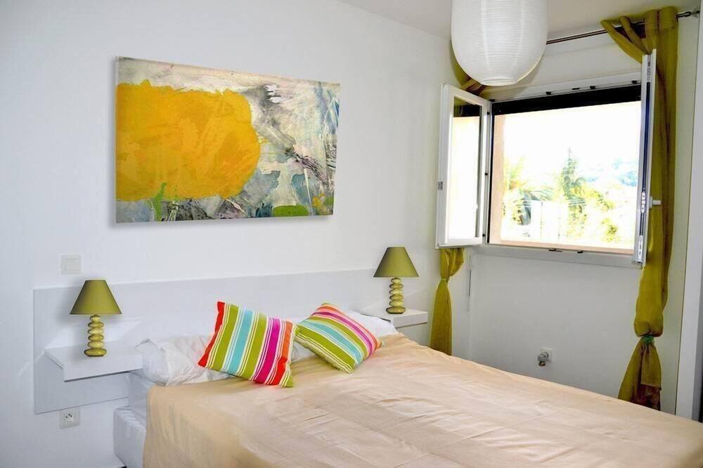 Photo of Bedroom in Santa-Lucia-di-Moriani