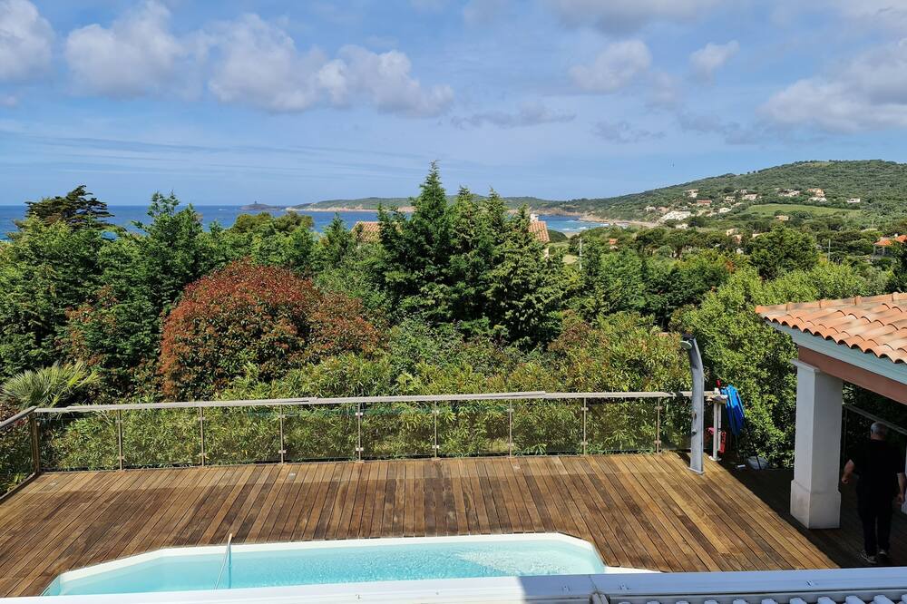 Photo of Patio Balcony in Cargese
