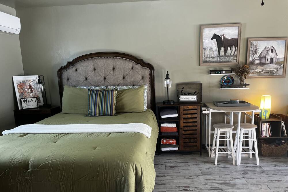 Photo of Bedroom in Cornville