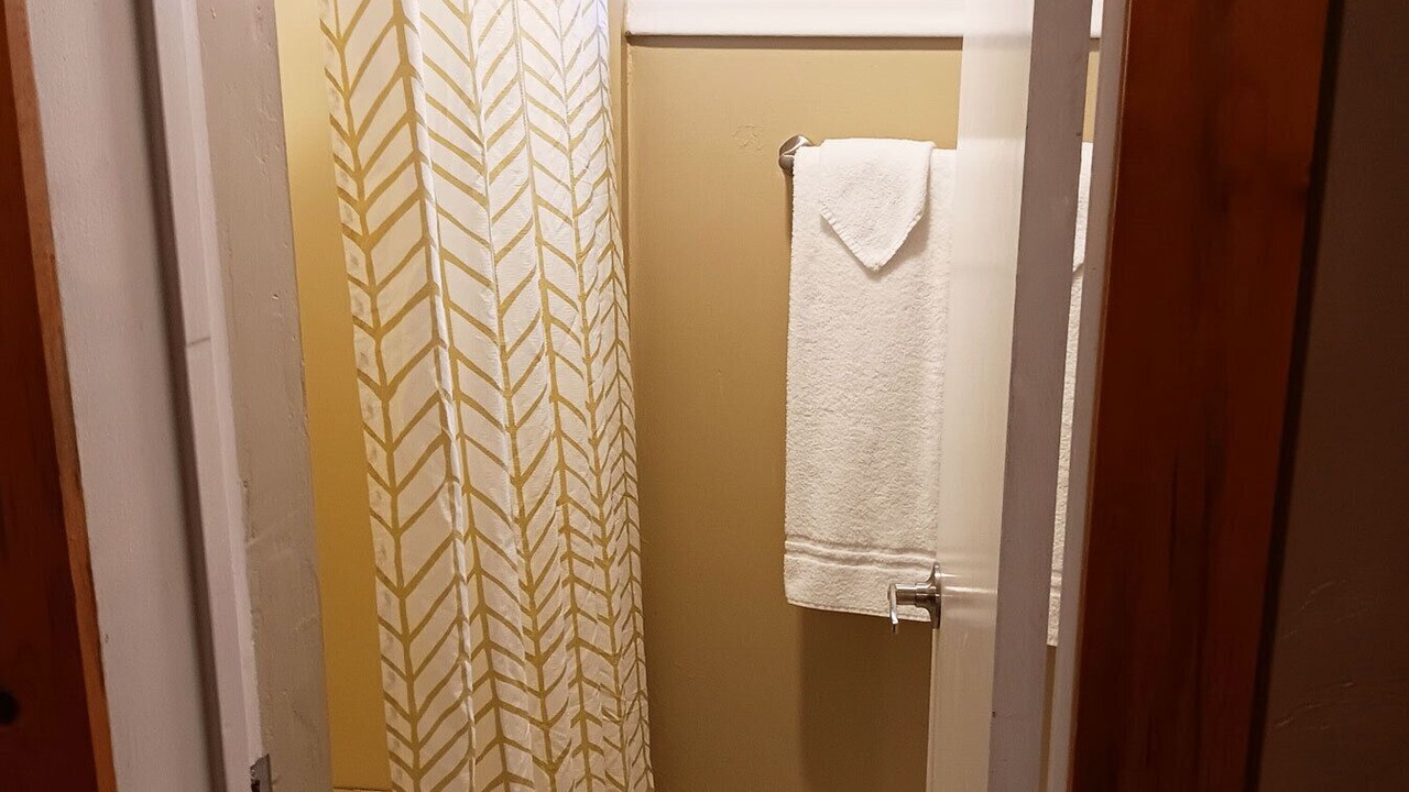 Photo of Bathroom in Marysvale