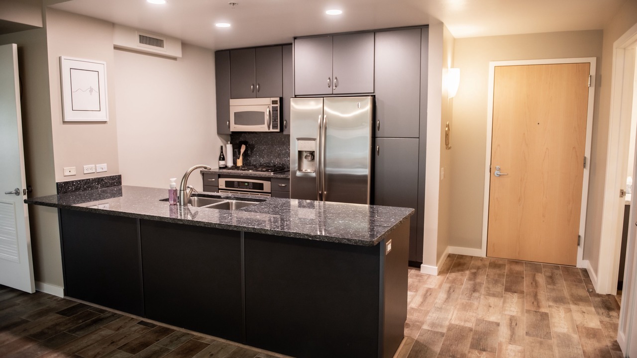 Photo of Kitchen in Fashion Square