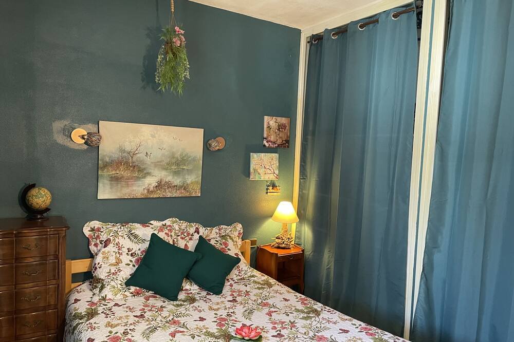 Photo of Bedroom in Sarrola-Carcopino
