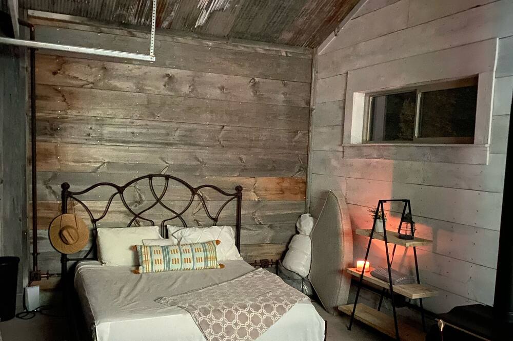 Photo of Bedroom in Ash Fork
