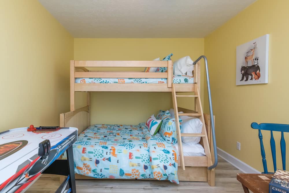 Photo of Bedroom in Hazel Green