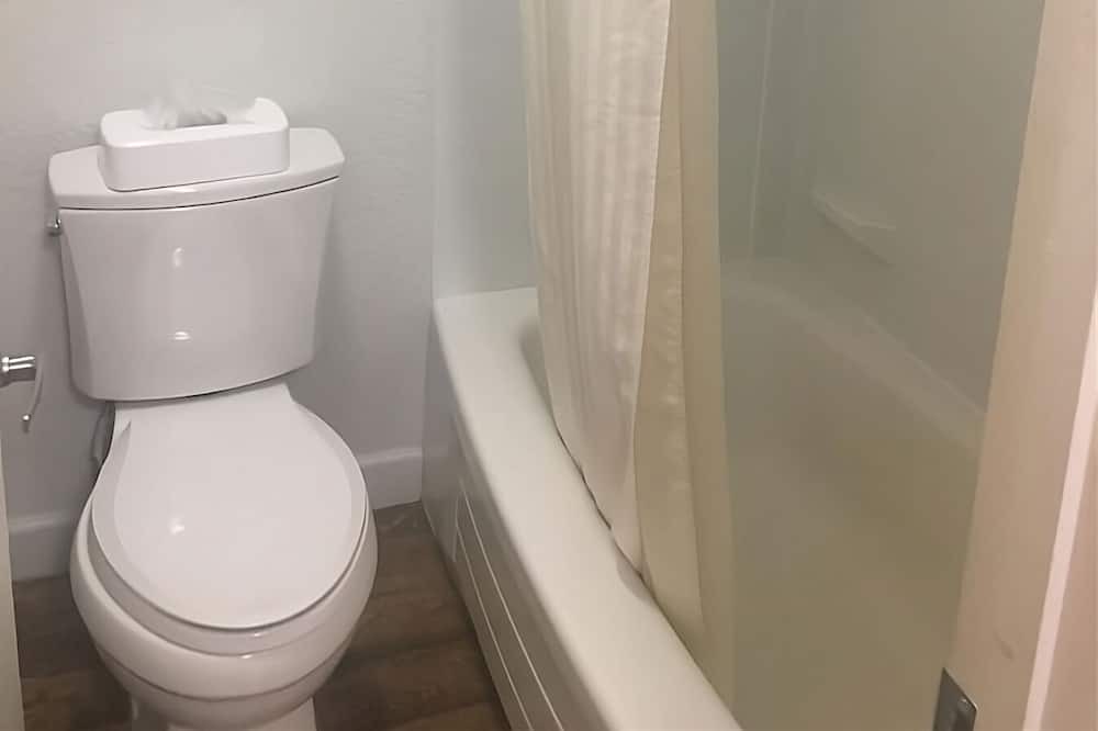 Photo of Bathroom in Kohls Ranch