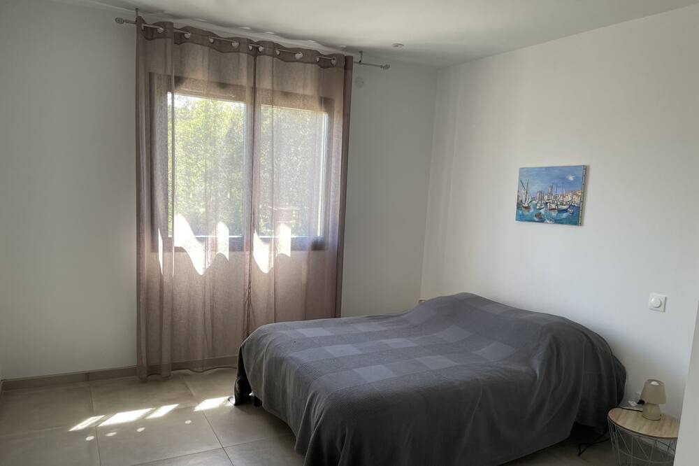 Photo of Bedroom in Arena