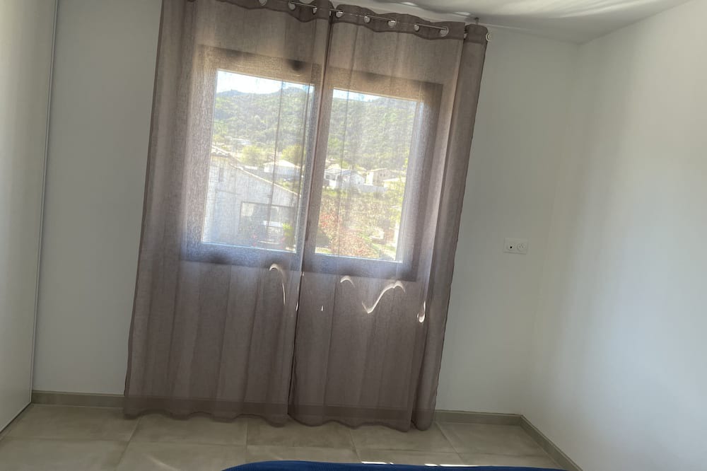 Photo of Bedroom in Arena
