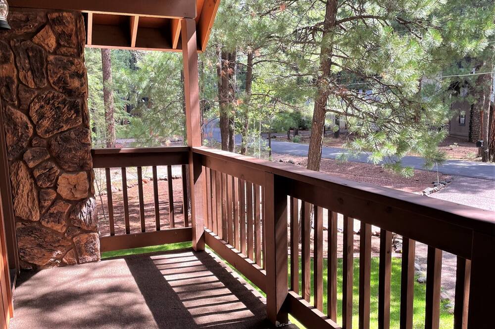 Photo of Patio Balcony in Pinetop