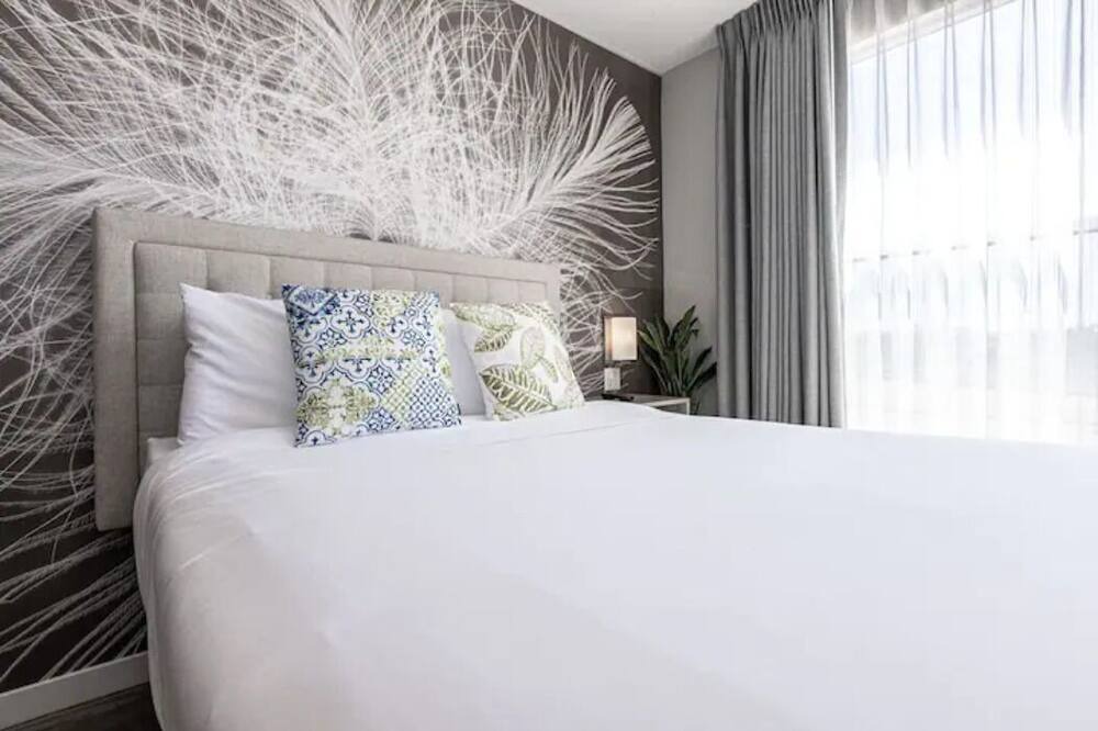 Photo of Bedroom in Mission Hills