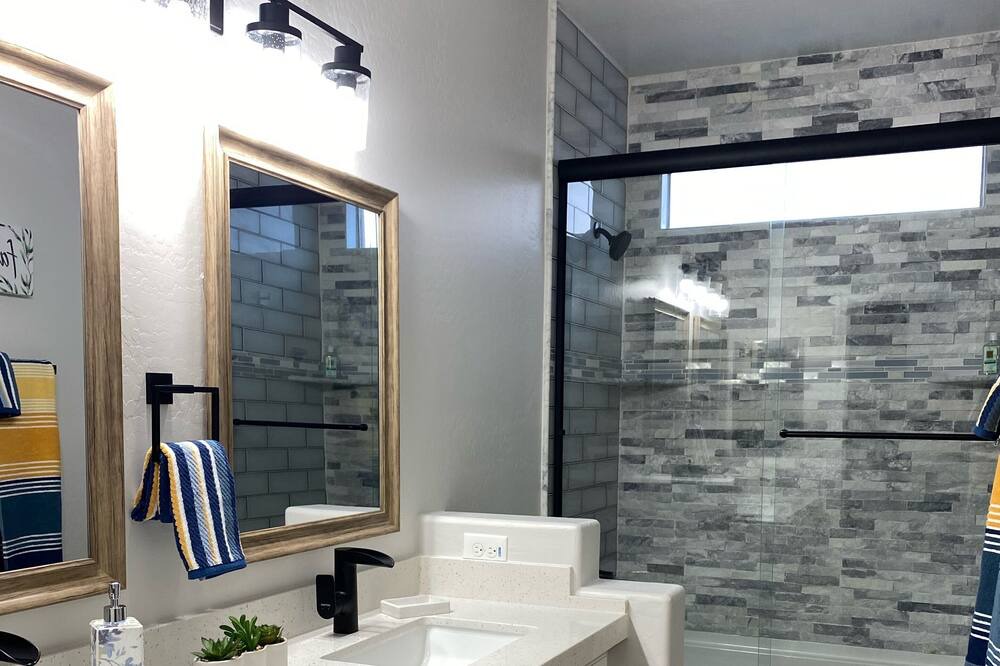 Photo of Bathroom in Wittmann