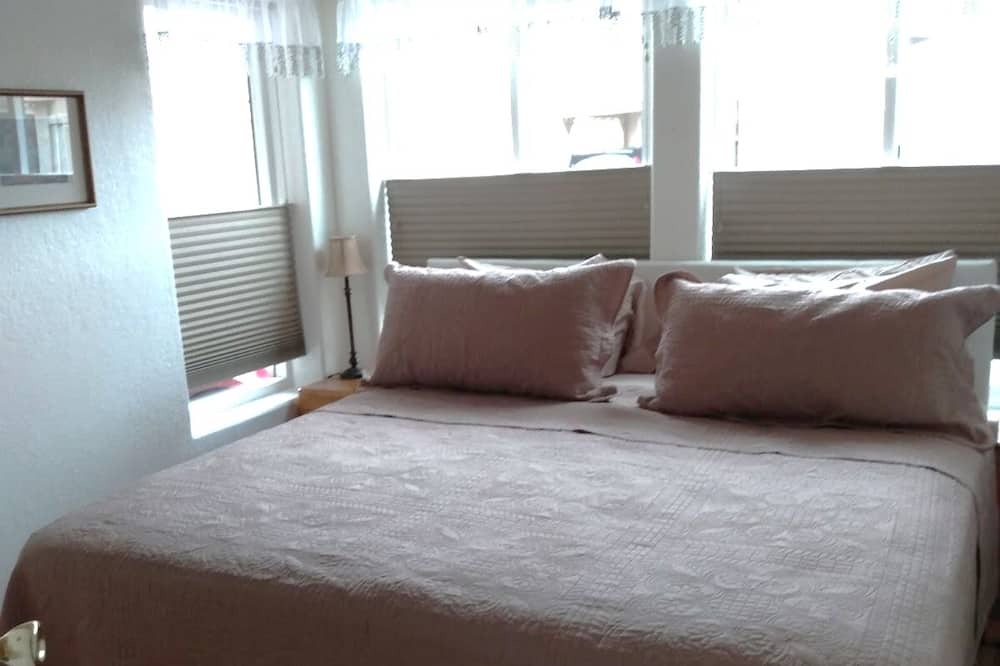 Photo of Bedroom in Chandler