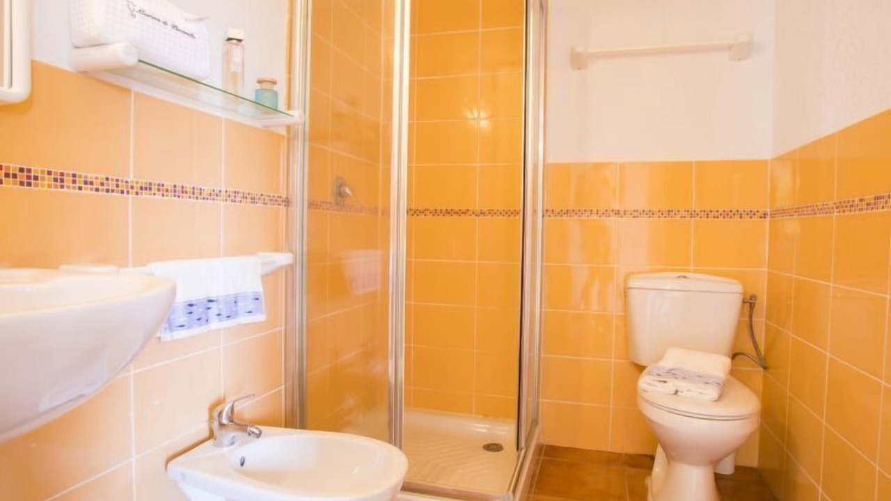 Photo of Bathroom in Pinarellu