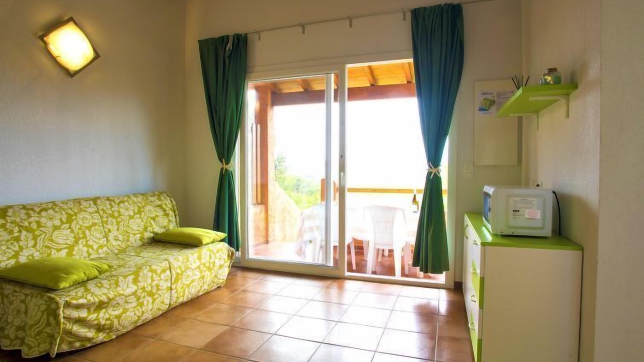 Photo of Livingroom in Pinarellu