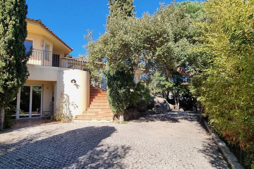 Photo of Outdoor in Porto-Vecchio