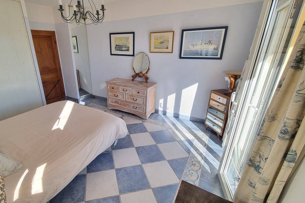 Photo of Bedroom in Porto-Vecchio