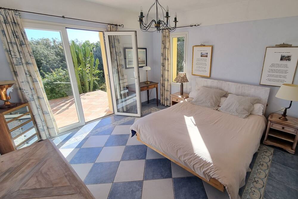 Photo of Bedroom in Porto-Vecchio