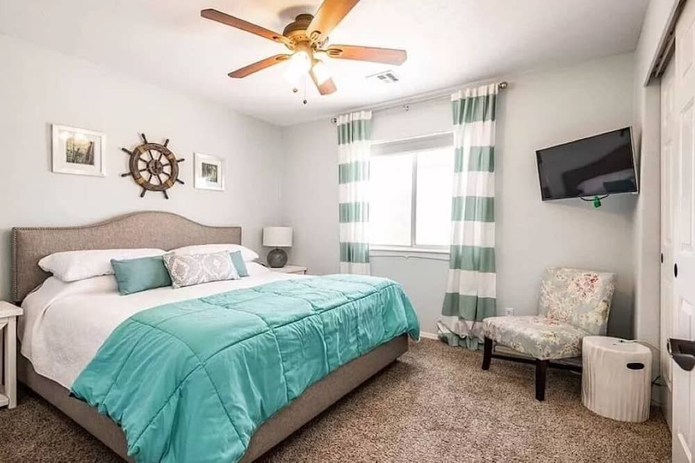 Photo of Bedroom in Bullhead City