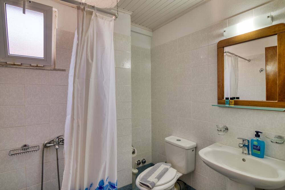 Photo of Bathroom in Katastari