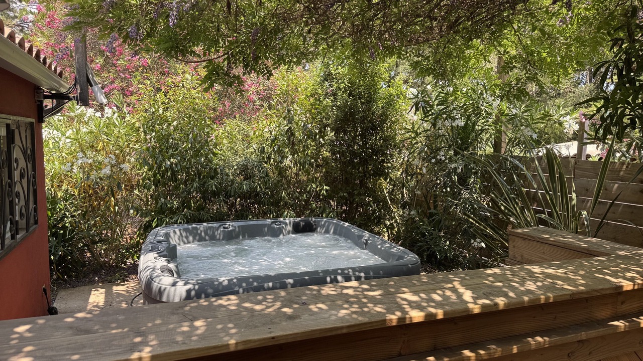 Photo of Outdoor in Lecci