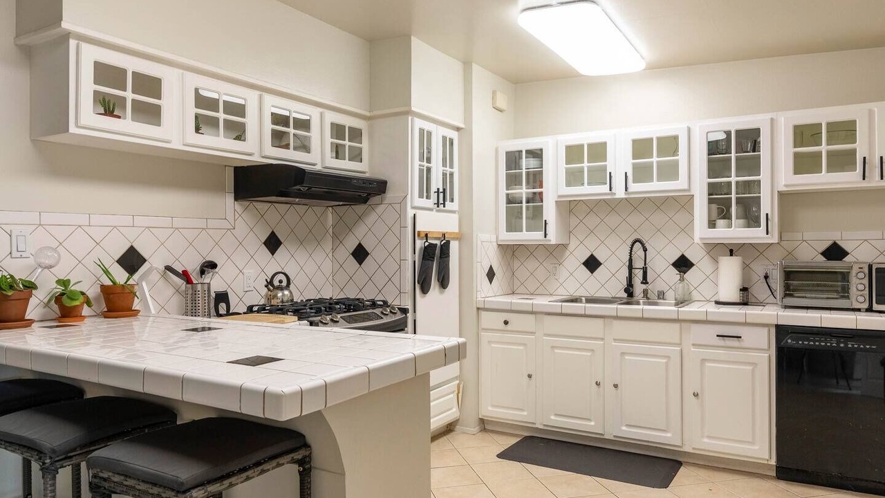 Photo of Kitchen in Ridgecrest