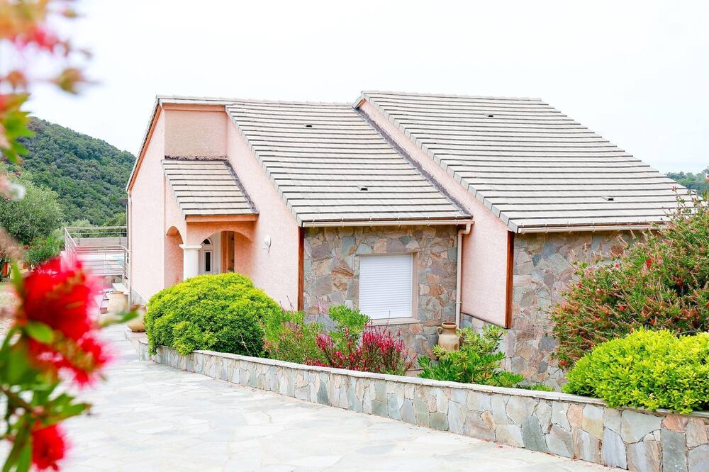 Photo of Outdoor in Farinole