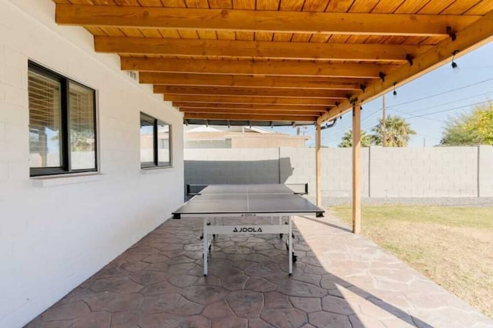 Photo of Patio Balcony in Village Grove