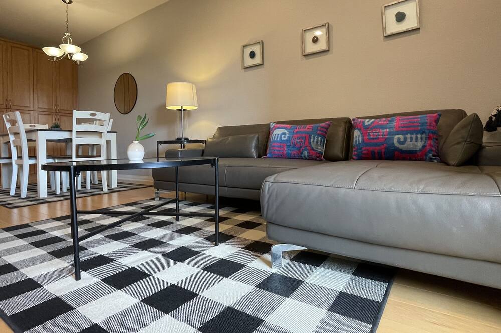 Photo of Livingroom in Carmel Valley