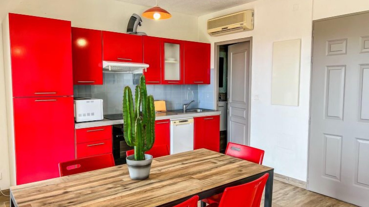 Photo of Kitchen in Sainte-Lucie-de-Porto-Vecchio