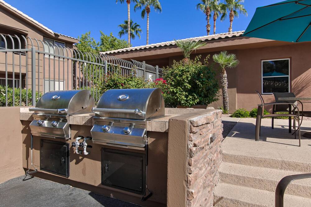 Photo of Others in Desert Paradise Estates
