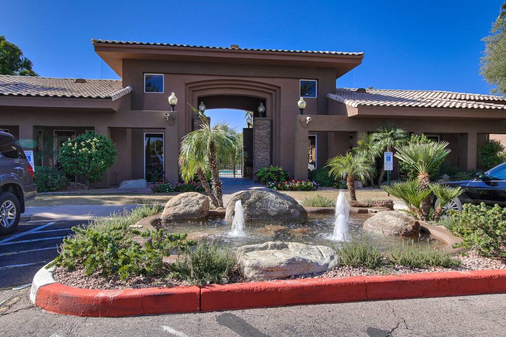 Photo of Others in Desert Paradise Estates