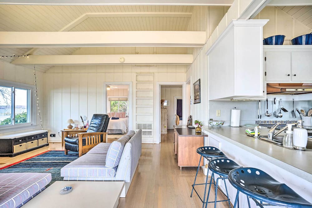 Photo of Livingroom in Reedville