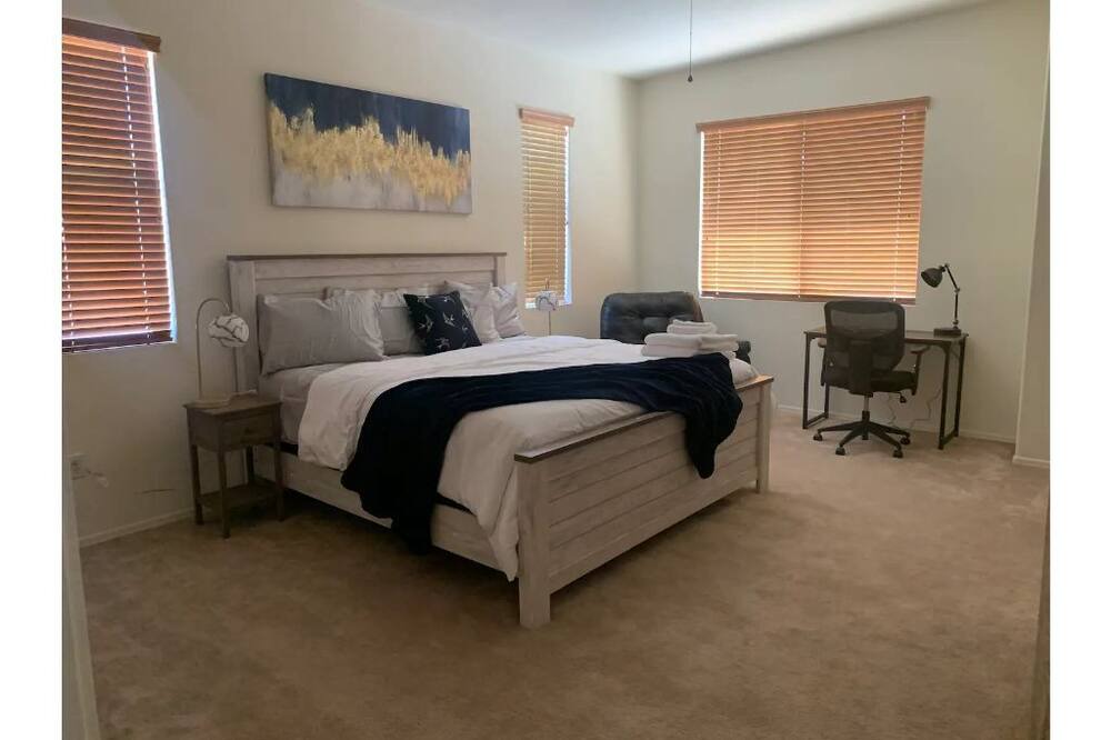 Photo of Bedroom in Menlo Park