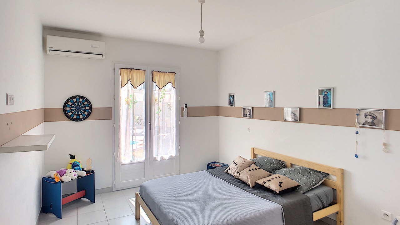 Photo of Livingroom in Peri