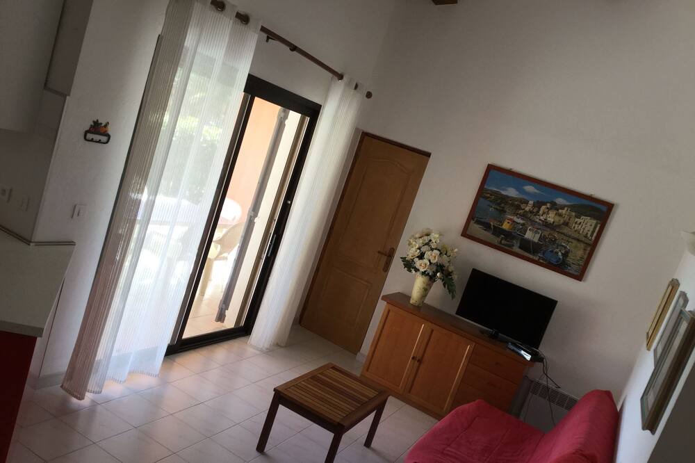 Photo of Livingroom in Favone