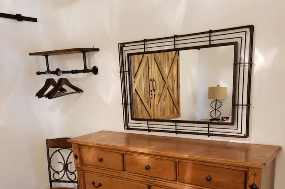 Photo of Bedroom in Coarsegold