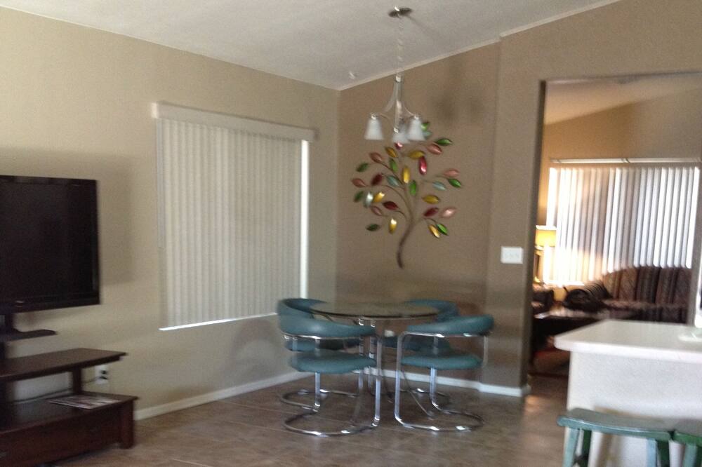 Photo of Bedroom in Apache Junction