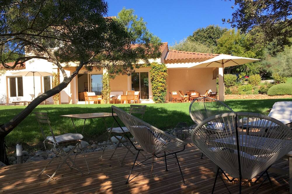Photo of Patio Balcony in Sagone
