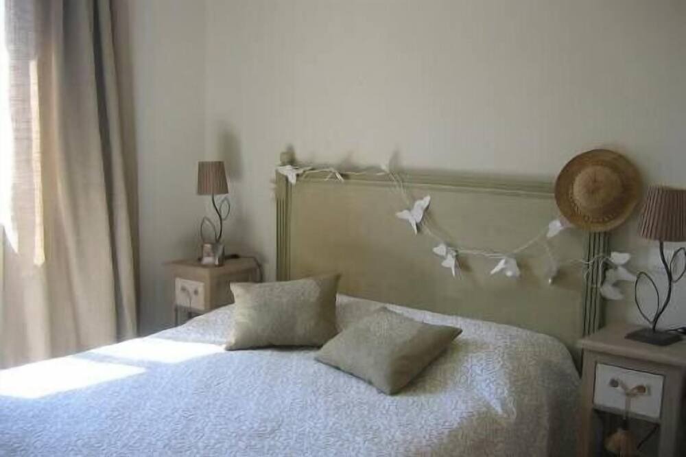 Photo of Bedroom in Sagone