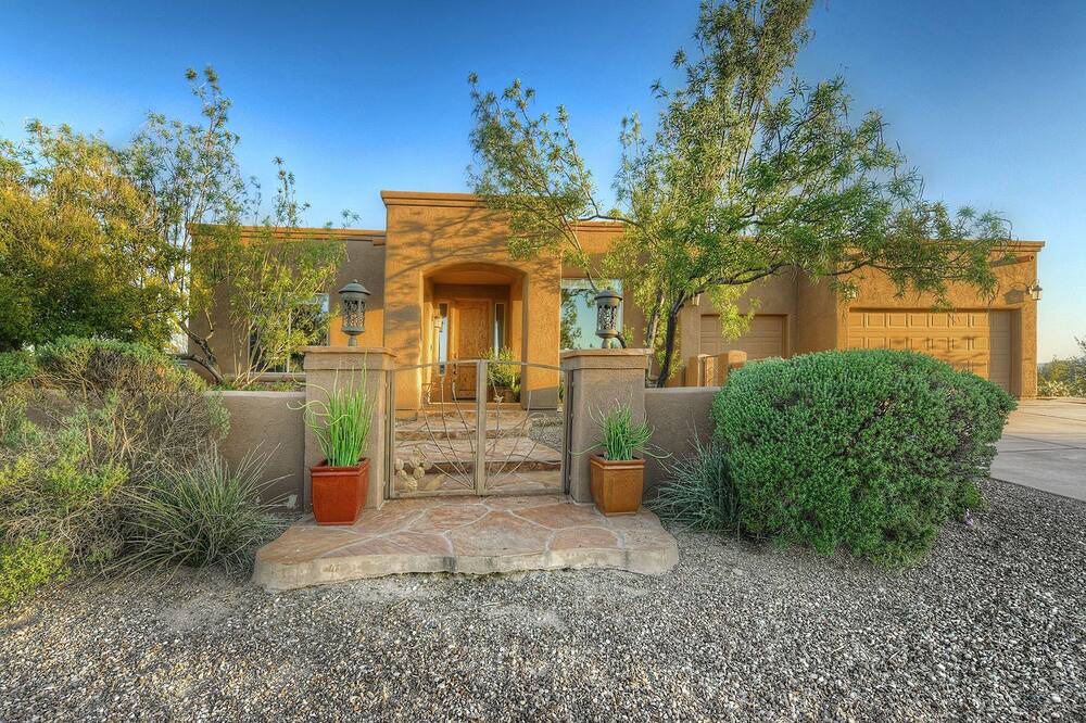 Photo of Outdoor in Tucson