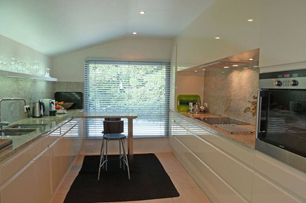 Photo of Kitchen in Hameau de Palombaggia