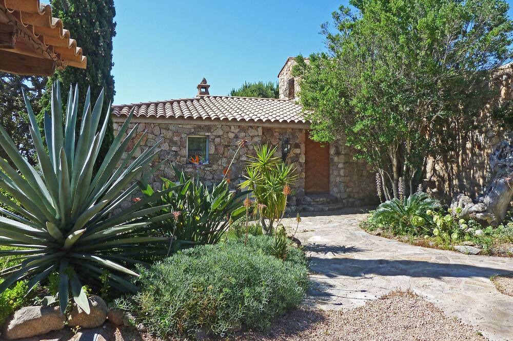 Photo of Outdoor in Hameau de Palombaggia