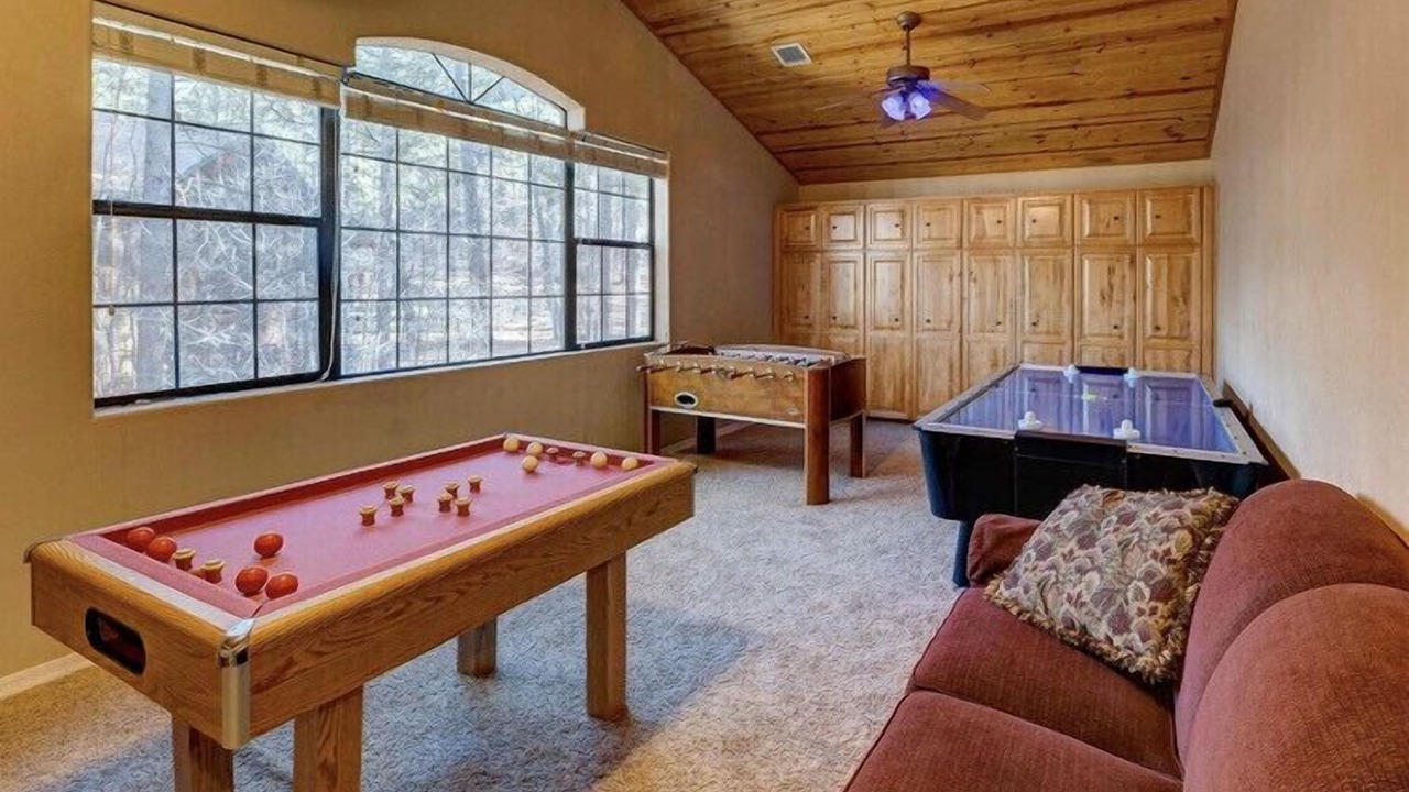 Photo of Bedroom in Pinetop