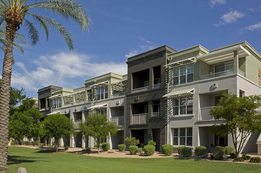 Photo of Outdoor in Desert Ridge