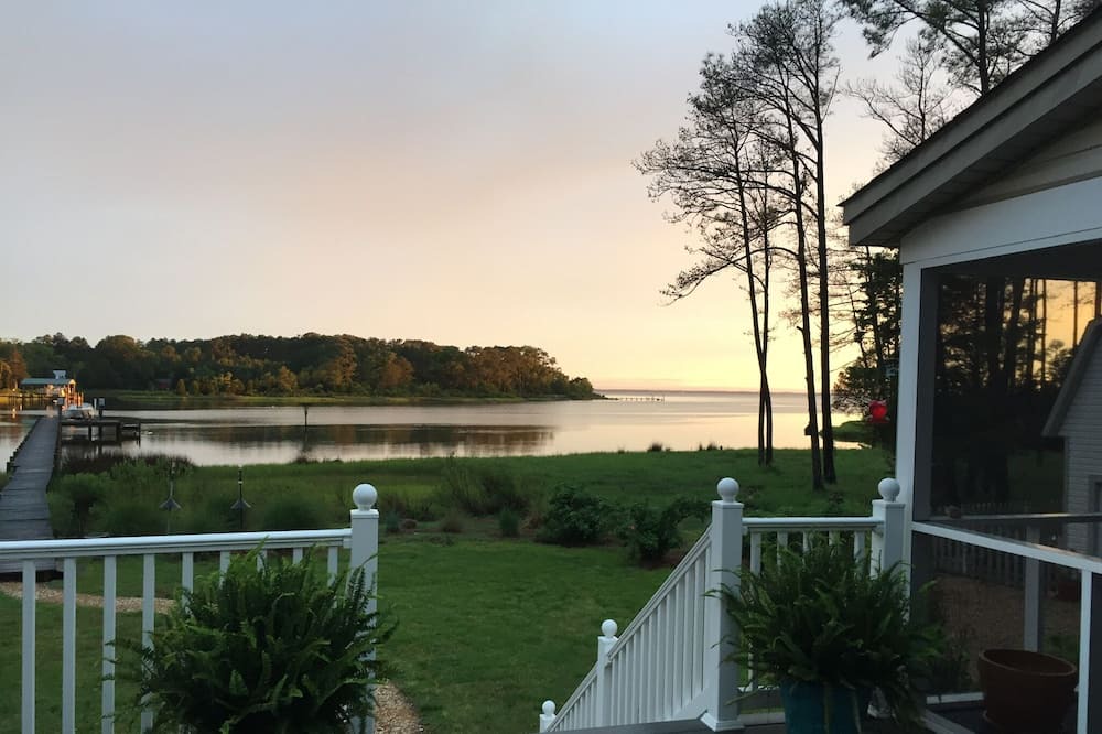 Photo of Others in Port Haywood