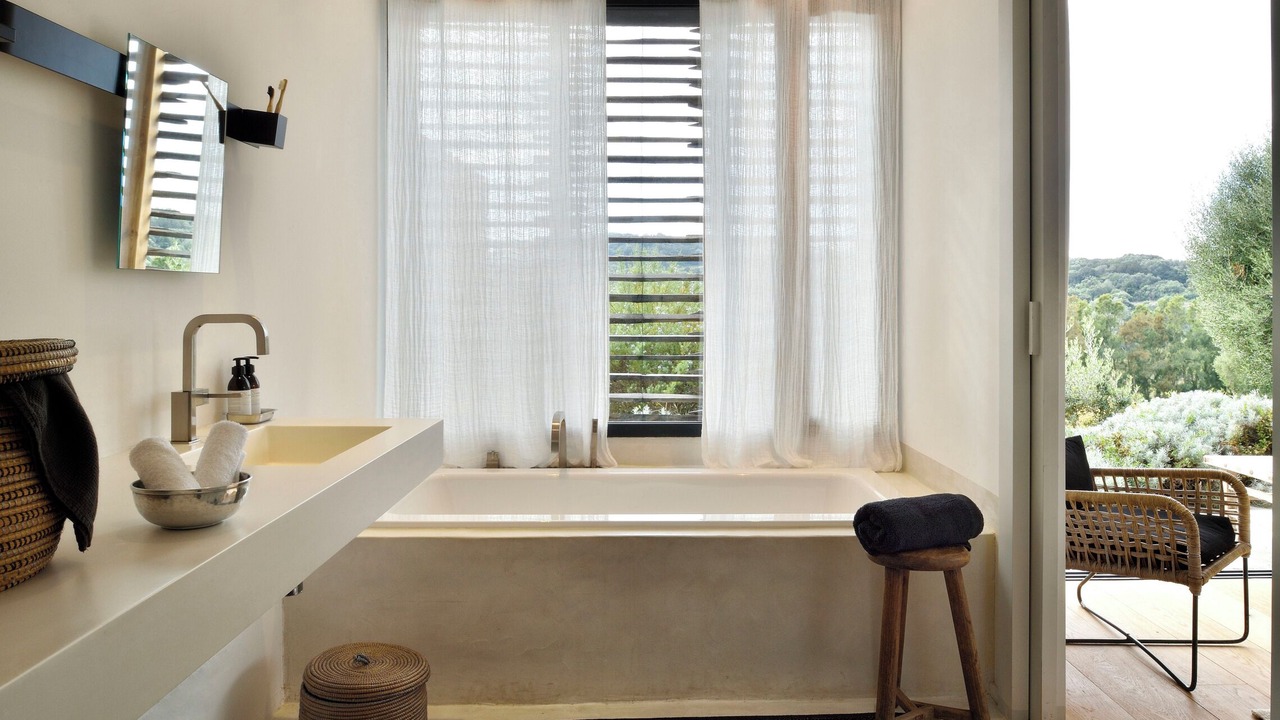 Photo of Bathroom in Figari