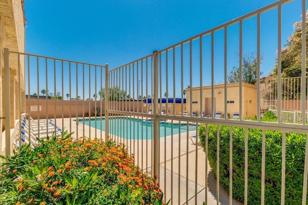 Photo of Outdoor in Surprise